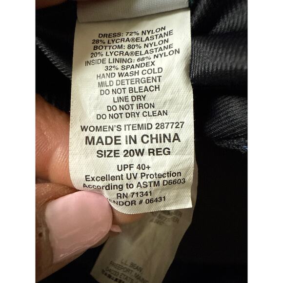 L.L.Bean Shaping Swimwear, Clasp Halter Dress Swimdress Swim Suit, Size 20W Reg - Picture 7 of 8